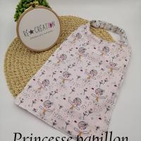 Bavoir serviette maternelle princesse papillon 1