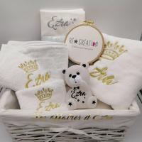 Coffret naissance blanc cape plaid carnet veilleuse