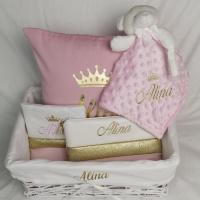 Coffret naissance coussin doudou carnet de sante trousse