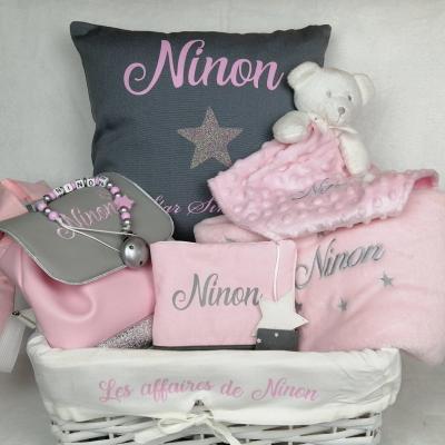 Coffret naissance rose et Gris plaid - doudou - coussin- carnet - sac