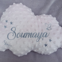 Coussin nuage broder