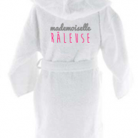 Peignoir capuche blanc enfant mademoiselle raleuse